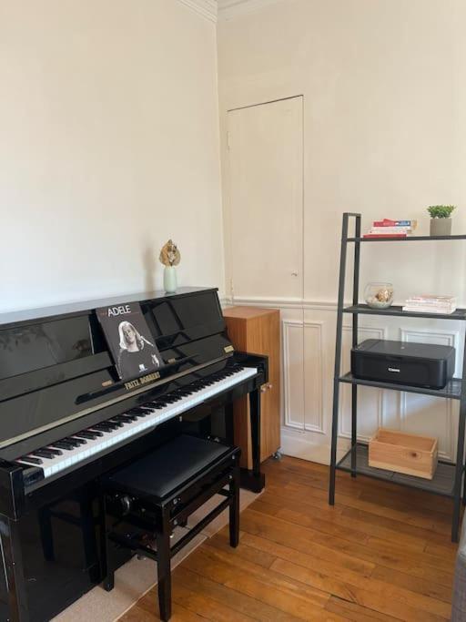 Beautiful Apartment With Balcony Paris Eksteriør bilde