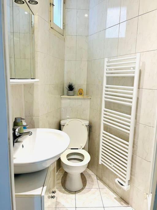 Beautiful Apartment With Balcony Paris Eksteriør bilde